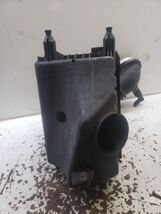 Air Cleaner 2.3L VIN Z 8th Digit Manual Transmission Fits 05-08 Escape O... - $33.61