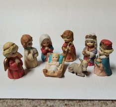 Vtg (8 Pc) Nativity Scene Mary Joseph Angel King Baby Jesus Ceramic 3.5&quot; Figures - £29.90 GBP