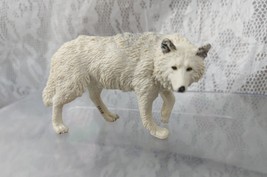 Safari Figure Arctic White Wolf Wildlife 4&quot; Play Figurine Zoo 2007 - $7.98