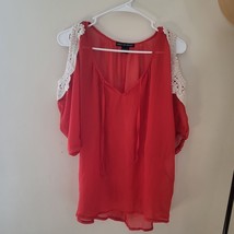 American Dream Blouse Size S - $5.94
