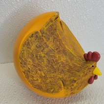 Artforum Farmyard Fun Hen Flo Medium Chicken Speckled Yellow Figurine #0... - £9.91 GBP