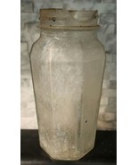 Vintage SUPER RARE Square Edge Octagonal Glass Quart Jar With Chip - $16.58 CAD