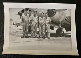 WWII Photo Of The Flight Crew Of An A-17 Aircraft 1940&#39;s - £5.19 GBP
