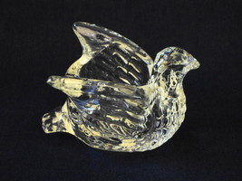 Vintage 1977 Avon Clear Crystal Dove in Flight Candlette Votive Candleholder - £7.51 GBP