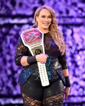 NIA JAX 8X10 PHOTO WRESTLING PICTURE WWE WITH BELT - £3.88 GBP