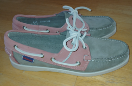 SEBAGO DOCKSIDES LADIES GRAY/PINK LACE LEATHER MOCS-8.5M-BARELY WORN-NICE - $28.00