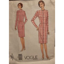 Vintage Vogue 1004 Sewing Pattern Misses Fitted Shell Dress Size 8 2001 - $7.84