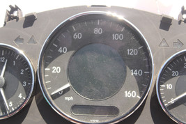 06-11 MERCEDES BENZ CLS550 SPEEDOMETER GAUGE INSTRUMENT CLUSTER J300 image 3