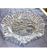 fruit bowl Vintage  Glass Bowl ruffled  Fluted   circa  1955 Glass Round... - $420.50 MXN