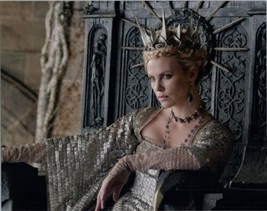 Snow White And The Huntsman 2012 movie Charlize Theron as The Queen 8x10 photo - £7.59 GBP