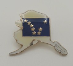 State of Alaska &amp; Flag State Shaped Souvenir Travel Lapel Hat Pin - £15.41 GBP
