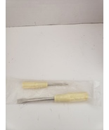 Beige Sewing Machine Flat Tip Screwdrivers ^ - $185.61 MXN