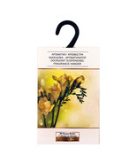 Perfumed Wardrope Hanger Freesia Fragrance 2 Packs - $93.20 MXN