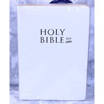 Holy Bible (King James Version) - White New sealed - €11,66 EUR