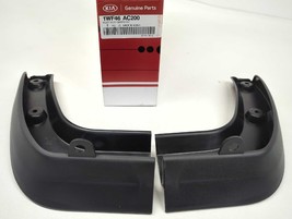 New OEM Genuine Kia Rear Splash Guards Mud Flaps pair 2012-2015 Rio 1WF4... - £15.93 GBP