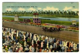 Close Finish at Hialeah Linen Postcard 1941 Horse Racing Florida  - £9.33 GBP