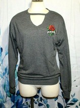 Women&#39;s Modern Lux Heartbreaker Embroidered Rose Choker Neck Sweater Siz... - £21.01 GBP