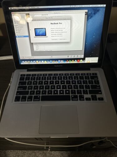 Apple MacBook A1181 13 inch Laptop - MC240LL/A (May, 2009) - £58.38 GBP