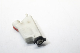 2003-2006 INFINITI G35 SEDAN FUEL DOOR LID ACTUATOR P3568 image 2
