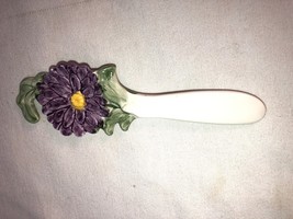 Fitz And Floyd Majolica Flower Pattern Spreader Mint - $11.03 CAD