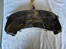  99 00 01 02 Chevy Silverado GMC Speedometer Instrument Cluster 15055362 OEM - £69.87 GBP