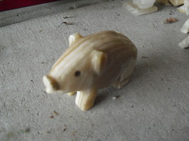 Vintage Carved Stone Pig Figurine 2&quot; Tall LOOK - £15.03 GBP