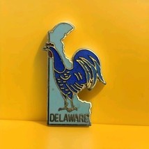 Delaware Rooster State Shape Pin Vintage Metal Enamel Gold Tone - $12.95