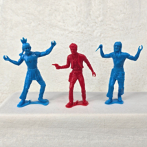 Cowboy &amp; 2 Indian Figures 5&quot; Plastic Red Blue Made in China Lot of 3 Toy... - $9.84