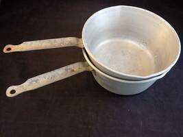 Vintage Camp Cookware Pots Set Of 2 Aluminum 3 Quart w/ Steel Handle - £15.02 GBP