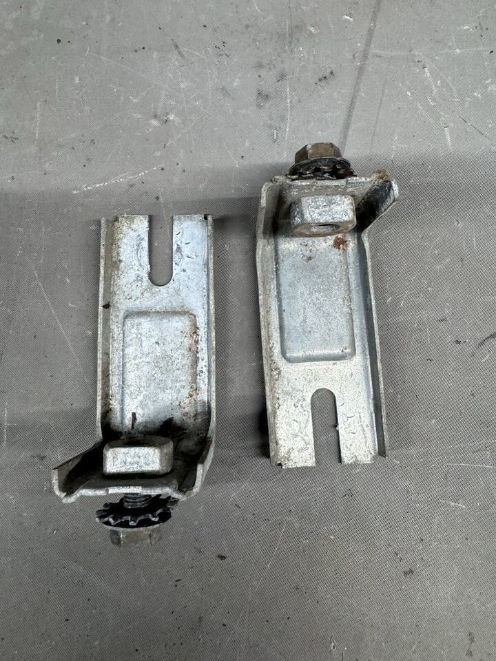 1959-1964 Ford Fairlane Galaxie Vent Window Bracket Skyliner Sunliner Ma... - $26.61