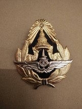 ROYAL THAI AIR FORCE CAP BADGE Military Badge Hat Lapel Collectible Mili... - $14.03