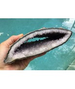 GEODE HALF WITH AMETHYST QUARTZ CRYSTALS IN CENTER, 7” Wide Mineral Spec... - £89.42 GBP