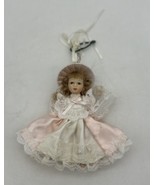 VTG X-Mas Ornament Girl Victorian Porcelain Doll Beautiful Hanging Posea... - €13,56 EUR