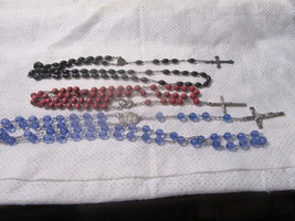 Mid Century 3 Vintage Catholic Rosaries Wood - Acrylic Beads Italy &amp; USA - £19.77 GBP