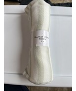 Target Super Soft Teal Striped Woven Throw Blanket 50” x 60” - $129.72 MXN