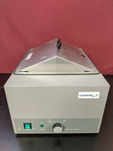 VWR Model 1212 Heated Water Bath with Lid P/N 9020982 / TESTED / GUARANTEED - $292.05