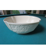 Lenox Round Bowl 4 X 10&quot;  Leaves Petals Borders Gold Rim Christmas ^^ - $86.88 CAD