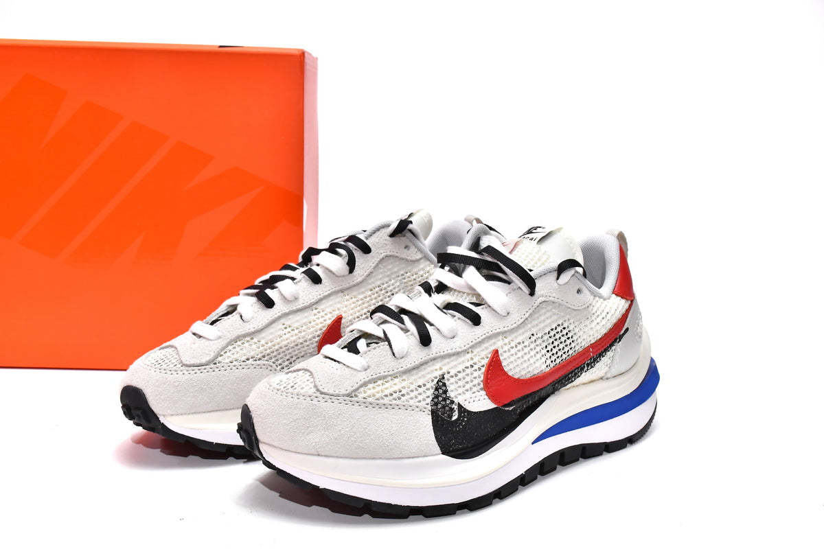 Nike Vaporwaffle x Sacai Grey Blue Red CV1363-100
