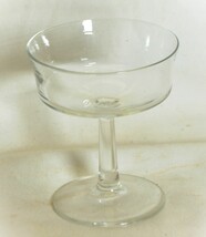 Sherbet Ice Cream Parfait Dessert Footed Clear Glass Dish Unknown Maker a - $9.89