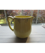 HALL GOLD LABEL KITCHENWARE SQUIGGLE DESIGN RAYED JUG YELLOW 5.75&quot;H DISPLAY - $22.72