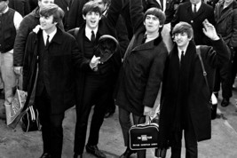 The Beatles Ii The Fab Four at Heathrow Carrying Pan Am &amp; Boac Bags 24x1... - $23.99