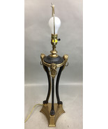Vintage Neoclassical Brass Lions Heads And Claws Heavy Lamp - No Lampshade - €85,99 EUR