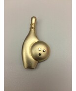 Vintage Bowling Pin Lapel - $8.18 CAD