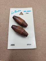 La Bouton Round 1 1/4in 32mm Wooden Toggle on Card Unused Blumenthal 2 ct - $5.89
