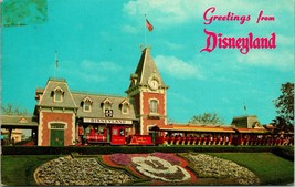 Vtg 1960s Disneyland Postcard - Greetings From Disneyland Floral Entrance 1-264 - £3.77 GBP