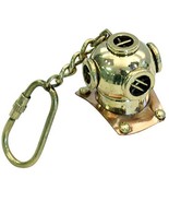 NauticalMart Naval Mark V Deep Sea Diving Helmet Keychain - $855.40 MXN