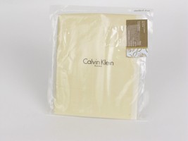 Calvin Klein GIALLO Custard Standard Sham NIP Metallic - £30.65 GBP