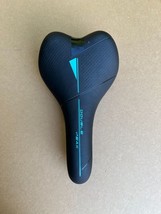 Cycling -Seat,  Double Peak 27 cm road/MTB saddle - £18.36 GBP