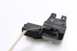 06-08 BMW E65/E66 750I TRUNK LID LOCK LATCH Q0334 image 4