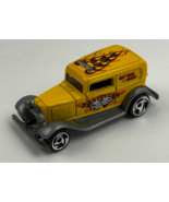 Hot Wheels 1988 Yellow w/ Flames &#39;32 Ford Delivery Truck Get Real MI Tha... - $202.14 MXN